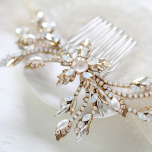 Bridal hair piece, Bridal hair comb, Crystal Wedding hair piece, Wedding hair accessory, Leaf Wedding hair comb, Crystal comb