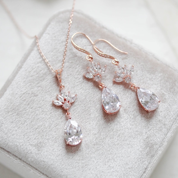 Rose gold necklace Rose gold earrings Bridal jewelry Rose gold jewelry Bridal necklace Bridesmaid jewelry set Wedding jewelry EMMA