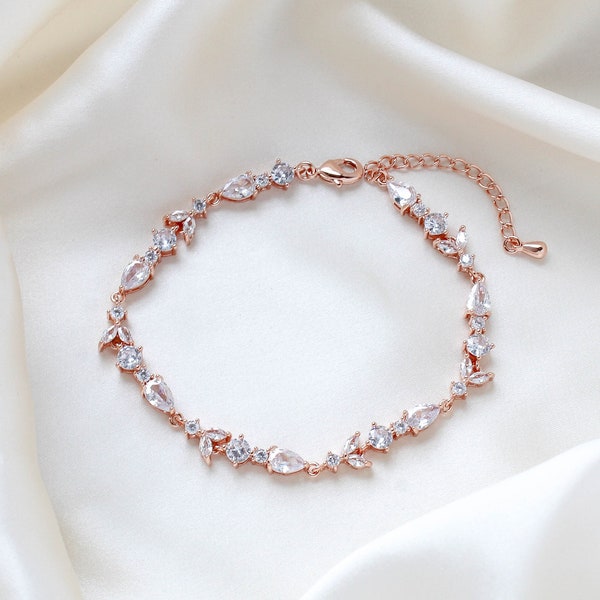 Rose gold Bridal bracelet, Bridal jewelry, Dainty Tennis bracelet, CZ Wedding bracelet, Rose gold Crystal bracelet, Wedding jewelry