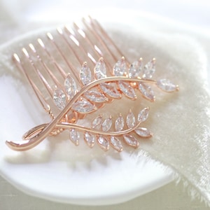 Rose gold hair comb, Bridal hair comb, Wedding hair accessory, Rose gold leaf hair comb, Small Bridal hair piece, Wedding hair piece APRILLE