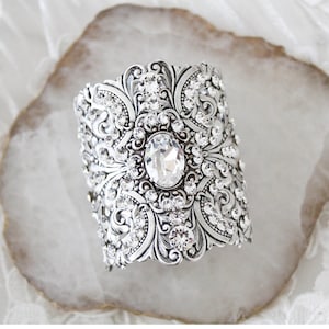 Bridal statement Cuff bracelet Bridal jewelry Antique silver Wedding bracelet Vintage style bracelet Crystals bracelet Art Deco bracelet