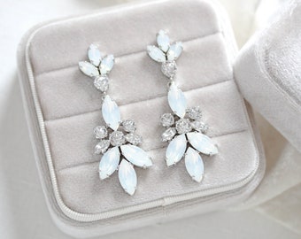 Crystal Bridal earrings, Bridal jewelry, Opal Wedding earrings, Statement earrings Wedding jewelry, Chandelier earrings, Earrings for bride