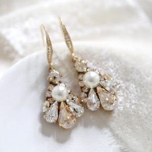 Crystal Bridal earrings, Bridal jewelry, Antique gold Wedding earrings, Vintage style earrings, Art Deco style earrings, Wedding jewelry