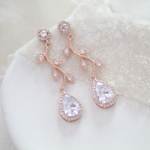 Rose Gold Bridal earrings, Bridal jewelry, Leaf Wedding earrings, Crystal Dangle earrings, Rose gold Wedding jewelry, Bridesmaid earrings