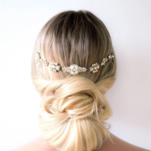 Bridal hair accessory for wedding, Bridal hair comb, Wedding hair piece, Crystal hair piece, Wedding headpiece for Bride, Bridal hair vine