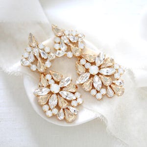Crystal Bridal earrings, Bridal jewelry, Large Wedding earrings, Statement earrings, Gold Chandelier earrings, Wedding jewelry
