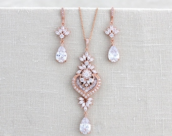 Rose gold Bridal jewelry Bridal necklace and earring set Wedding jewelry Rose gold Necklace set Bridesmaid jewelry Pendant necklace EMMA