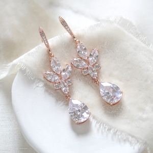 Rose gold Bridal earrings, Dangle Wedding earrings, Bridal jewelry, Bridesmaid earrings, Rose gold Drop earrings, Wedding jewelry, DIVINE