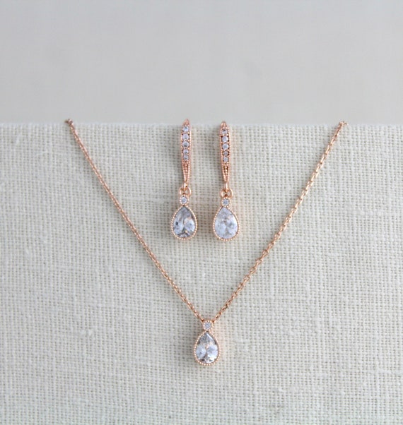 Buy Rose Gold-Toned FashionJewellerySets for Women by Bevogue Online |  Ajio.com