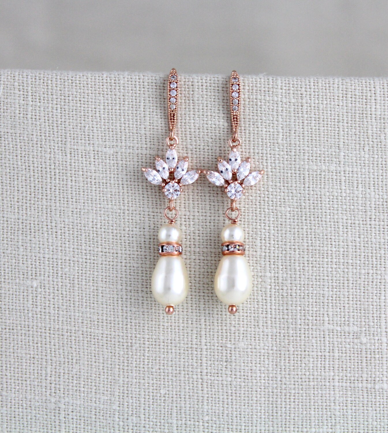 Rose Gold Bridal earrings Pearl drop earrings Bridal Etsy