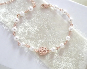 Rose Gold Bridal bracelet, Pearl Wedding bracelet, Wedding day jewelry, Rose Gold Bridesmaid bracelet, Flower girl bracelet Simple bracelet