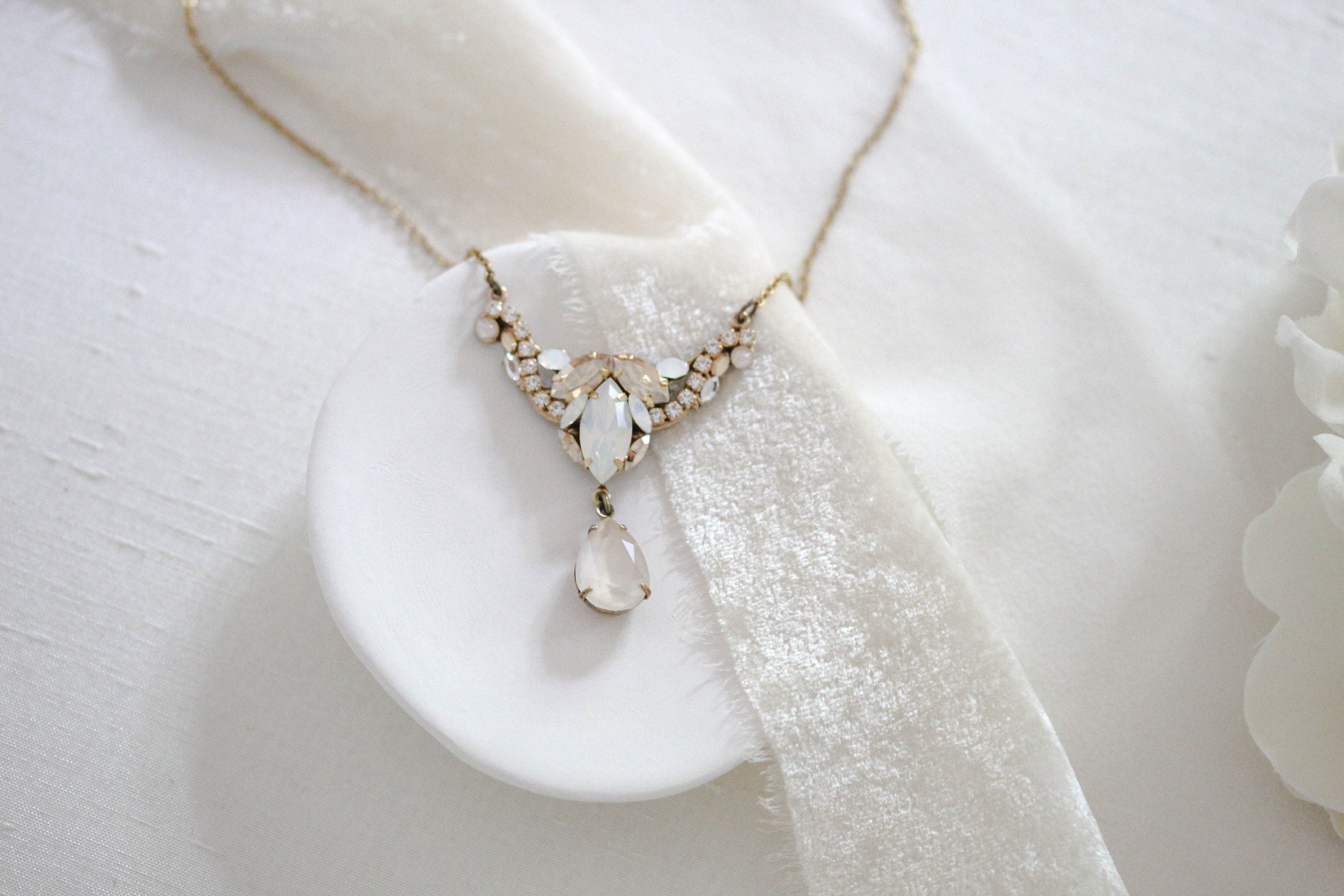 Antique gold Bridal necklace Bridal jewelry Swarovski ivory | Etsy