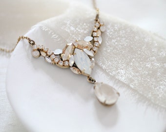 Antique gold Bridal necklace Bridal jewelry Crystal ivory cream and white opal Wedding necklace Champagne crystal Vintage style necklace