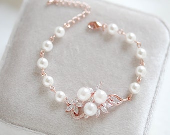 Rose Gold bracelet, Wedding jewelry, Crystal Wedding bracelet Pearl Bridal bracelet Pearl bracelet Crystal bracelet Statement bracelet MIA