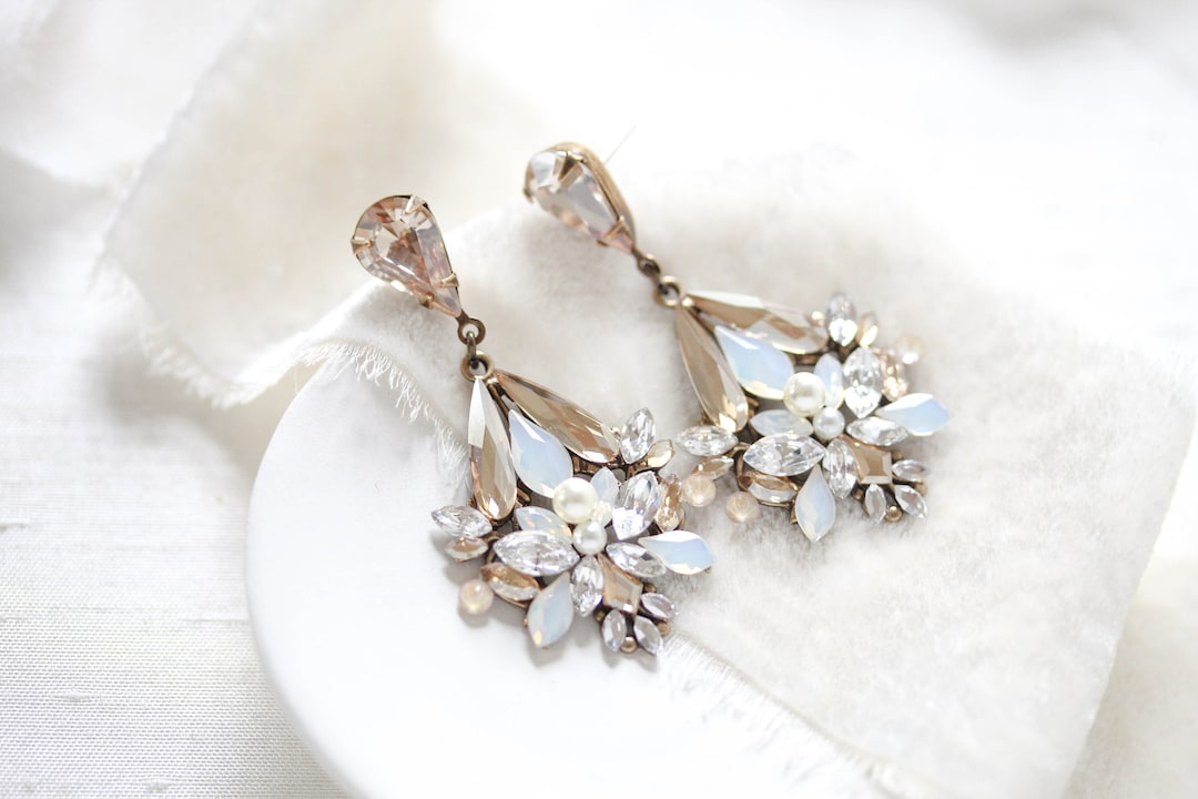 Crystal Bridal Earrings, Wedding Earrings for Brides, Bridal Jewelry