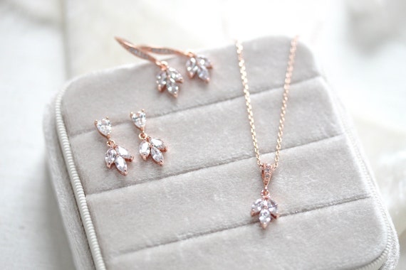Minimalist shop bridal jewelry