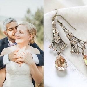 Crystal bridal earrings Antique gold Chandelier earrings Bridal jewelry Long Drop Wedding earrings Wedding jewelry Vintage style earrings