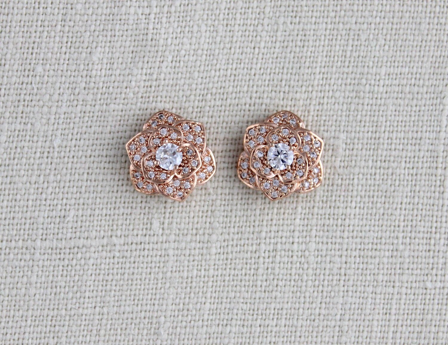 Stylish Latest Fashion Rose Gold Plated Glittering Crystal AD Stone Studs Earrings for Women & Girls