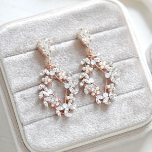 Rose gold Bridal earrings, Bridal jewelry, Crystal Wedding earrings, Rose gold hoop earrings, Crystal hoop earrings, Wedding jewelry