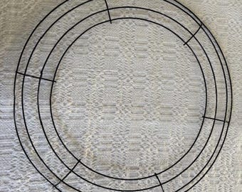 Wire Wreath Form 14"