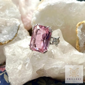Rosa Statement Ring