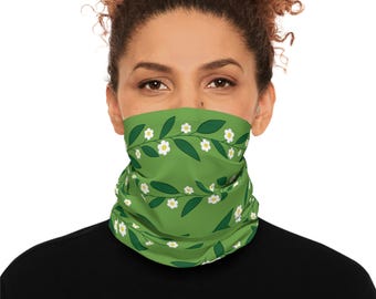 Daisy Vine Neck Gaiter: Cottagecore Floral Face Cover, Summer Scarf