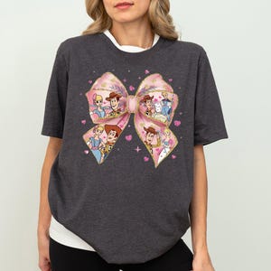 Sudadera de Toy Story para San Valentín, camiseta de Disney con Bo Peep y Woody Love, camiseta de Disney con lazo para San Valentín, camiseta de Disney Honeymoon imagen 5