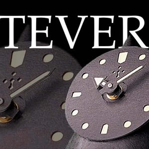 Orologio da tavolo minimale. Orologi di design italiano, orologi ecologici in carta, orologi eleganti esclusivi firmati C9