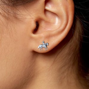 Equestrian Stud Earrings – Minimalist 925 Sterling Silver Jewelry for Women, Gift for Rider, Trainer or Horse Lover, Small Sports Earrings