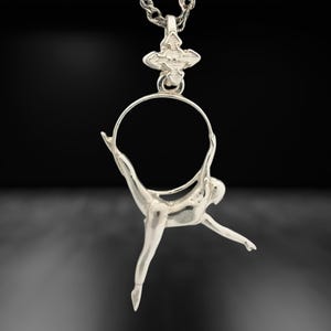 Aerial Hoop Jewelry Pendant for Women – Classic Silver 925 Gift – Handmade Sport Charm for Performers & Aerialists – Necklace