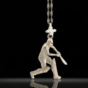 Cricket Jewelry Pendant for Men – Classic Silver 925 Gift – Sports Accessory for Cricketers, Coaches and Fans – Necklace