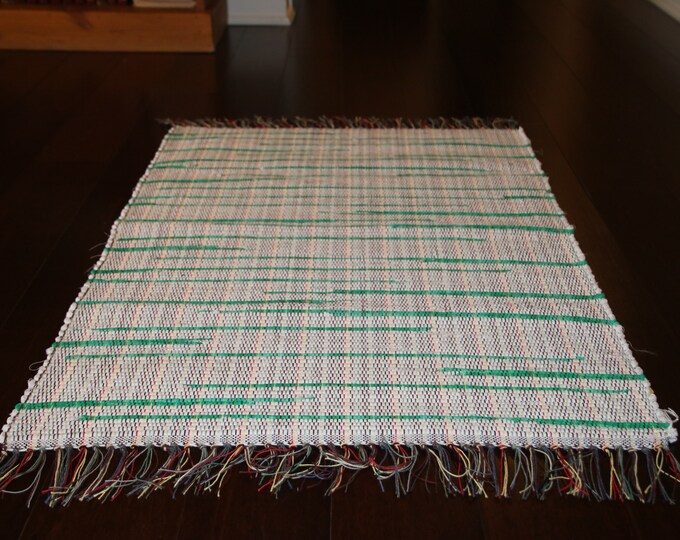 White With Emerald Green Accents Rag Rug 25 X 39 Etsy