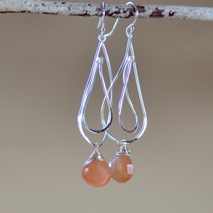 Peach Moonstone Sterling Earrings. Silver Twisted Hoops. Faceted  Gemstone Teardrops.