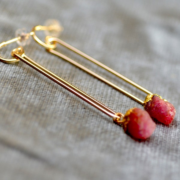 Raw Ruby Gold Earrings. Pink Ruby Post Earrings. Ruby Gemstone Earrings. May Birthstone.