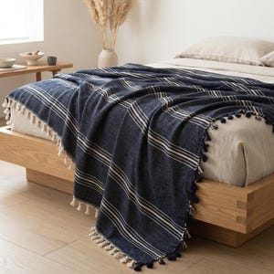 Handwoven Throw Blanket: Striped Turkish Cotton Bedspread