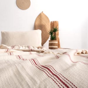 Burgundy Striped Throw Blanket, Cotton Bedspread, King Size Comforter, Farmhouse Throw, Queen King Size Bed Red Stripes Throw, Bed Linen