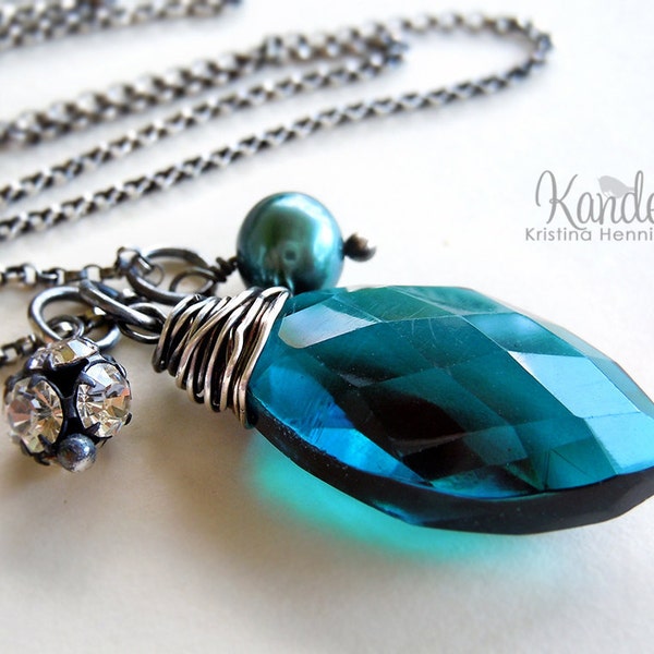 Peacock Teal Necklace, Wire Wrapped, Charm, Kande