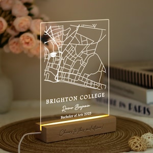 Luce notturna con mappa del campus personalizzata, lampada a LED con mappa universitaria personalizzata, targa in acrilico con mappa universitaria, regalo di laurea per la classe del 2025