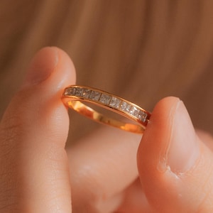 Minimalist Diamond Band Ring, Square Diamond Eternity Ring, Dainty Diamond Ring, Diamond Wedding Band, Rings for Women, Gift for Her