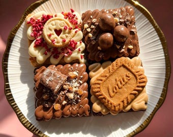Luxury Brownie & Blondie Gift Box | Gourmet Postal Treat Selection | Handmade Variety Box