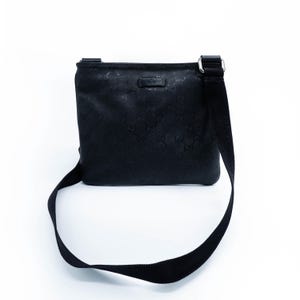 GUCCI 201538 Imprime Black Monogram Shoulder Bag