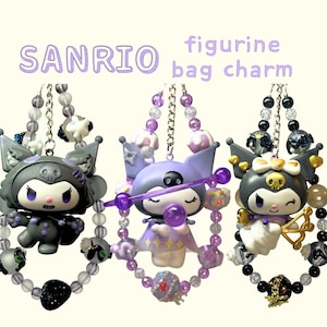 Sanrio Kuromi Taschenanhänger + Figurenständer | Abnehmbarer Kawaii Schlüsselanhänger, Ästhetischer Perlen Auto Charm, süßes Display Sammlerstück, Geschenk für Sie
