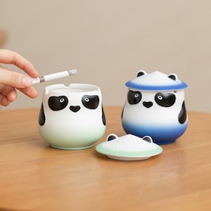 Lindo cenicero de cerámica con forma de panda y tapa: adorable accesorio para fumar con forma de animal, cenicero sin humo hecho a mano, regalo único para los amantes de la decoración de fumadores