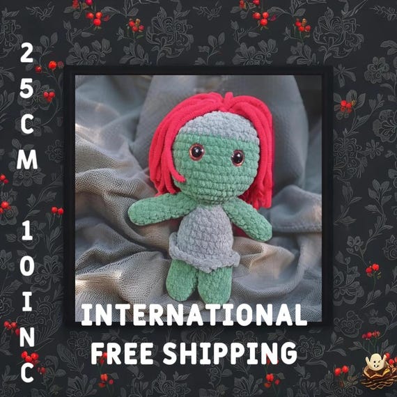 Ghoulie Doll – Green Skin, Red Hair, Gray Dress – Handmade Spooky Cute Plush – 25 cm Crochet Gift