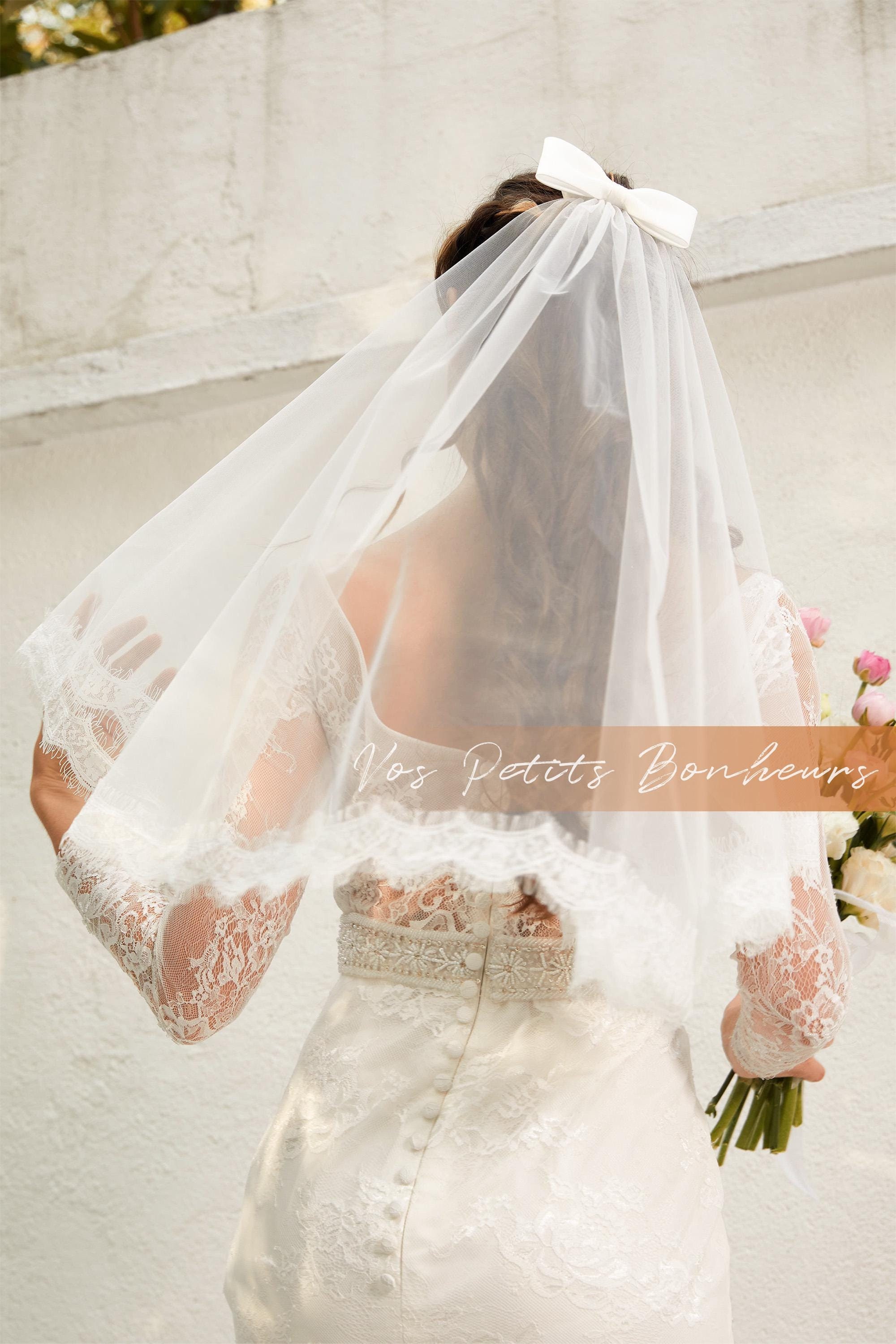 Ivory Lace Veil With Bow, Short Veil With Bow, Wedding Veil  display picture 1