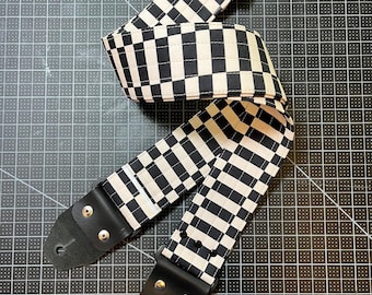 Black & White Classic handmade guitar strap/limited edition