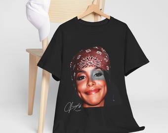 Classic Aaliyah Unisex T-Shirt, Aaliyah Minimal Black & White Shirt, Aaliyah Shirt, Music RnB Singer Rapper Shirt, Gift For Fan