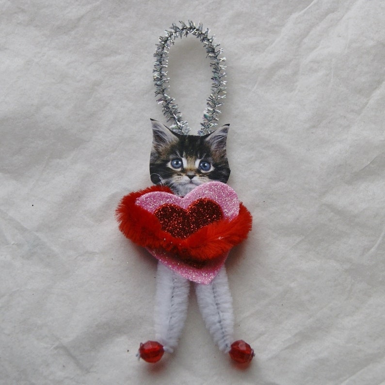 Vintage Style Kitten Cat Ornament Chenille Ornament Primitive 226