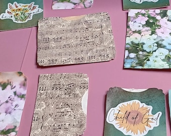 Junk Journal Goodie Bag: 25 Inked Snippets, 5 Pockets