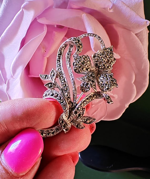 Vintage Marcasite Iris Brooch: Art Deco Floral Pin - Etsy display picture 1